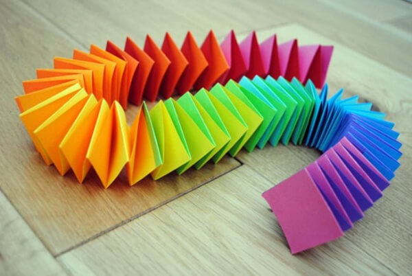 How To Make Folded Paper Garland For Kids