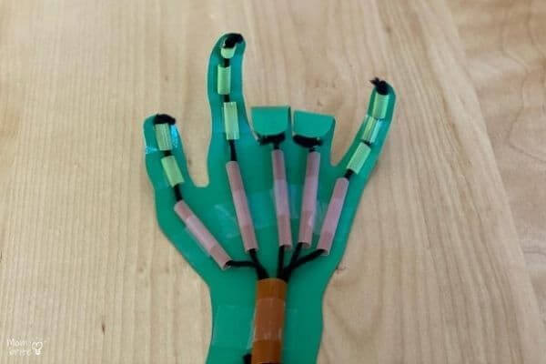 How to Make  Robotic Hand Model Science Fair Projects & Experiments for 8th Grade