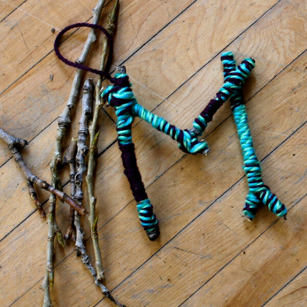 How To Make Ornaments With Sticks And Yarn