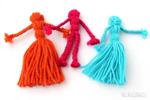 Simple DIY  yarn dolls Craft Ideas  Easy to Make DIY Toys for Kids to Play