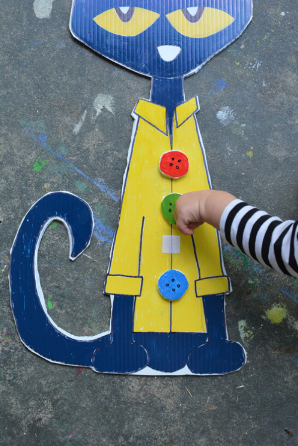 How To Make Pete The Cat With Cardboards