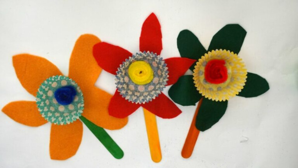 Felt Flower Craft For Kids DIY Mother's Day Craft Using Popsicle Sticks