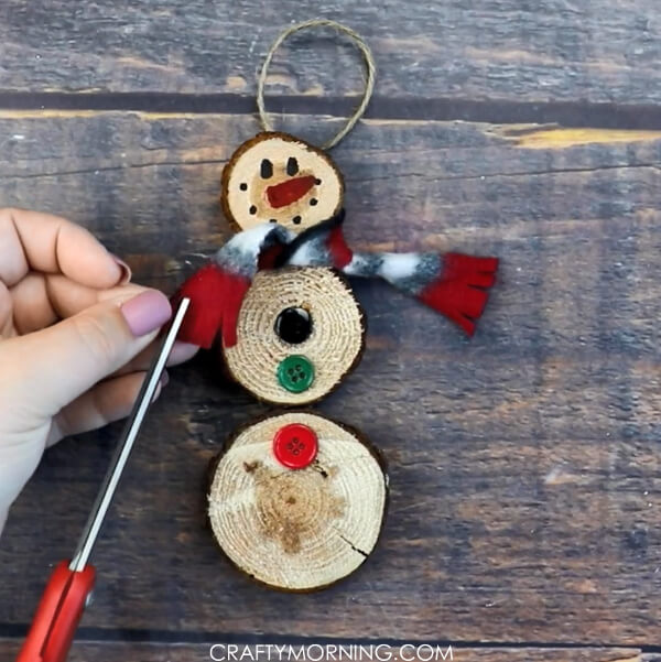  Christmas Ornament Crafts for Kids Wood Slice Snowmen Ornaments Craft For Christmas