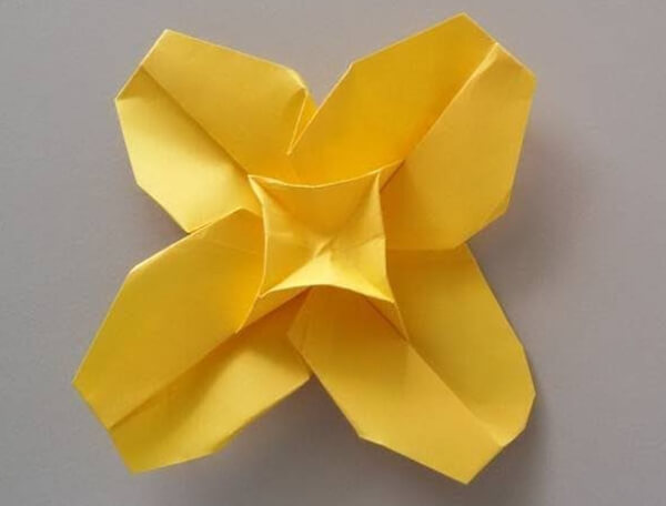 How To Make An DIY Handmade Origami Daffodil Flower Crafts With Kids
