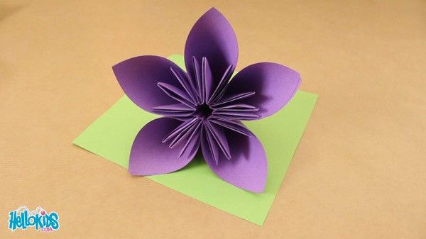 How To Make An Origami Flower Craft With Construction Paper For Kids