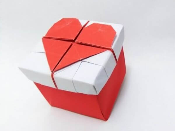 Origami 3D Heart Box Idea For Valentine's Day