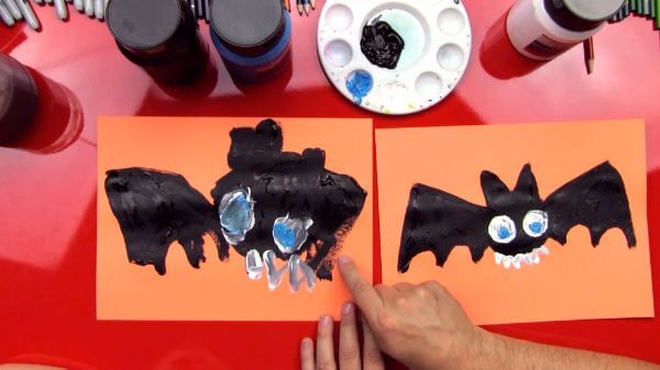 Simple Bat Painting Tutorial For Preschooler