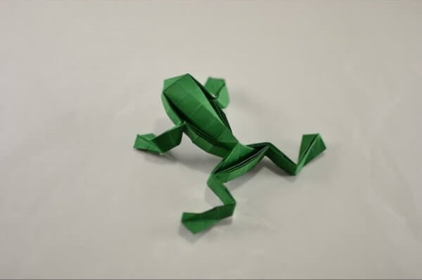 Simple Origami Jumping Frog Tutorial