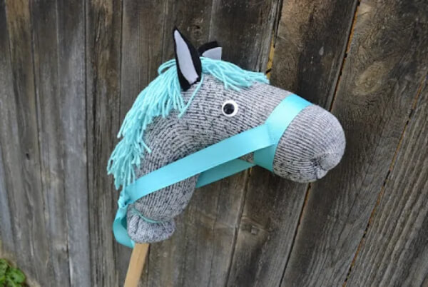 Horse Crafts & Activities for Kids DIY Stick Horse Craft For Kids