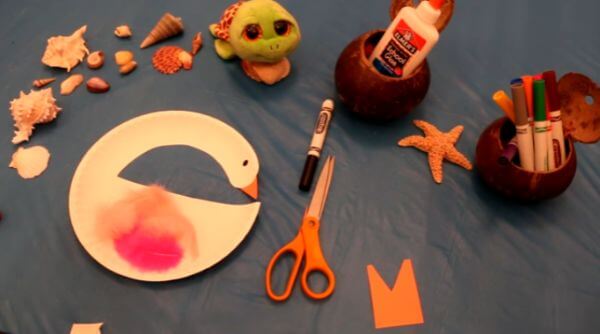 Simple Paper Plate Swan Craft For Preschoolers