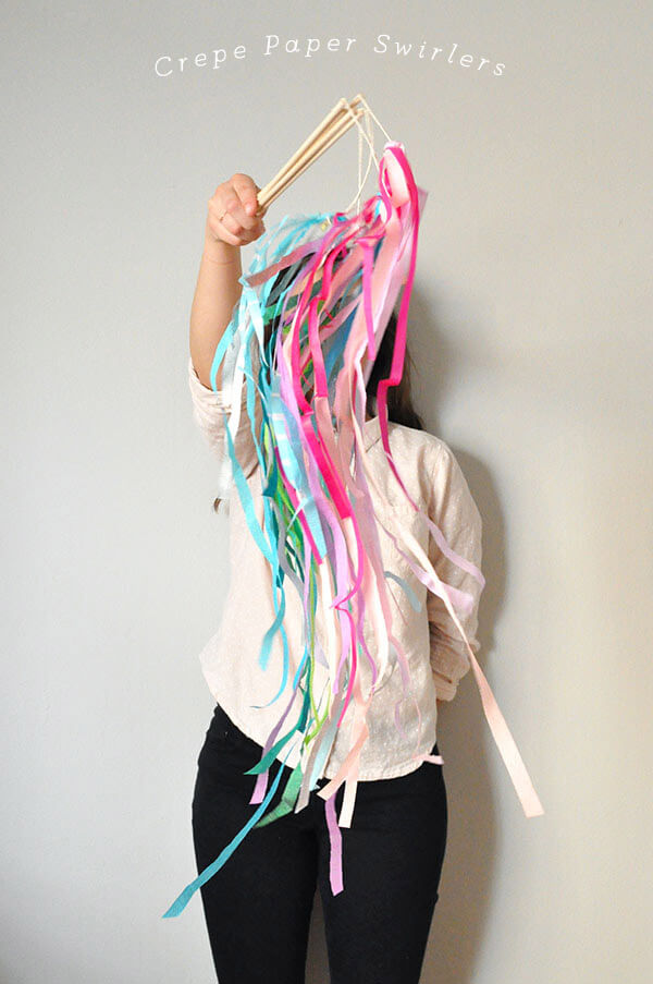 DIY Crepe Paper Swirlers Party Craft Idea