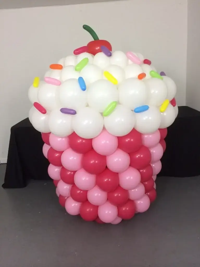 DIY Cupcake Balloon Decoration For Kids