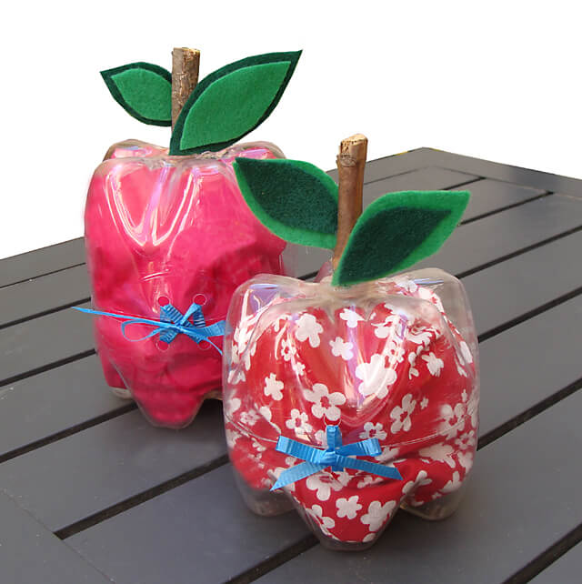 DIY Easy To Make Apple-Shaped Gift Boxes For Kids Recycled plastic bottle toy ideas