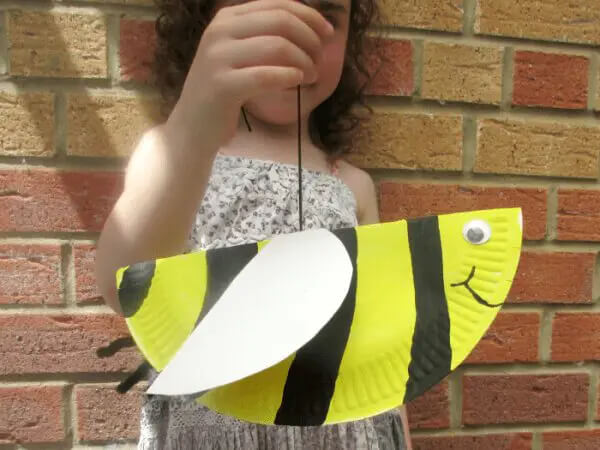 Easy Bouncy Bee Paper Plate Craft