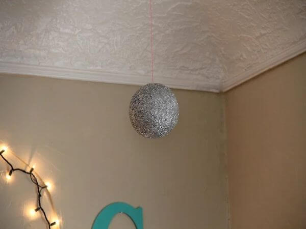 New Year's Eve Glitter Ball Craft With Cardboard