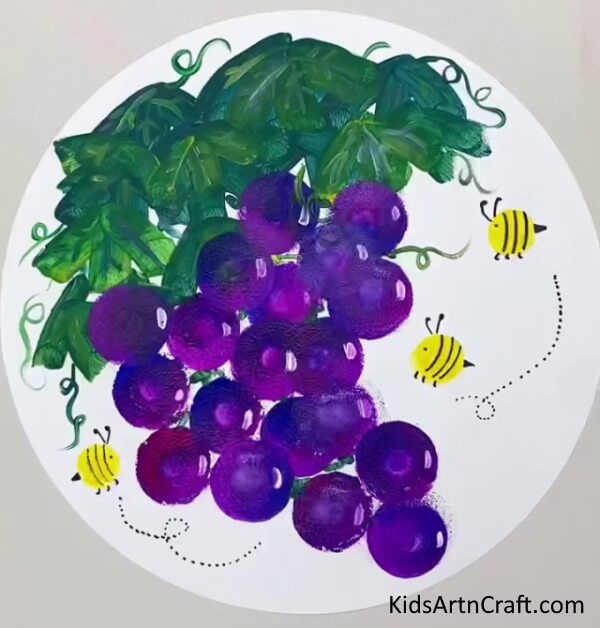 Bee & Grapes Paper Painting Art & Craft  Paper Painting Art & Craft For Holiday School Projects 
