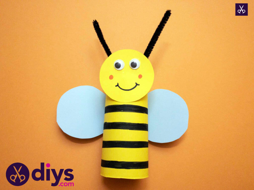 Beautiful Bee Craft With Toilet Paper Roll