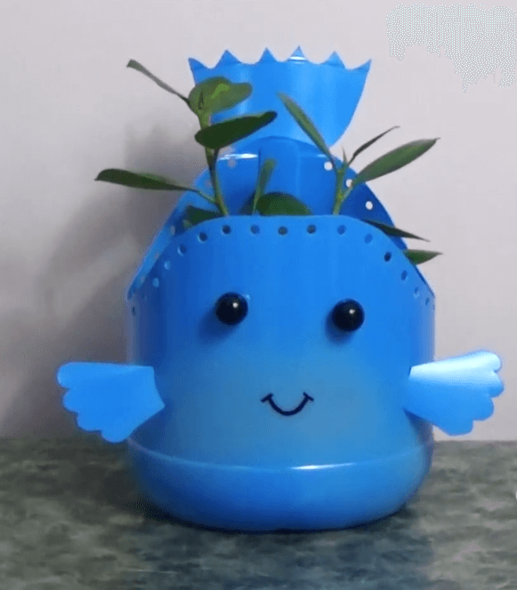 Creative Fish Design Planter Craft Idea using Plastic Bottle