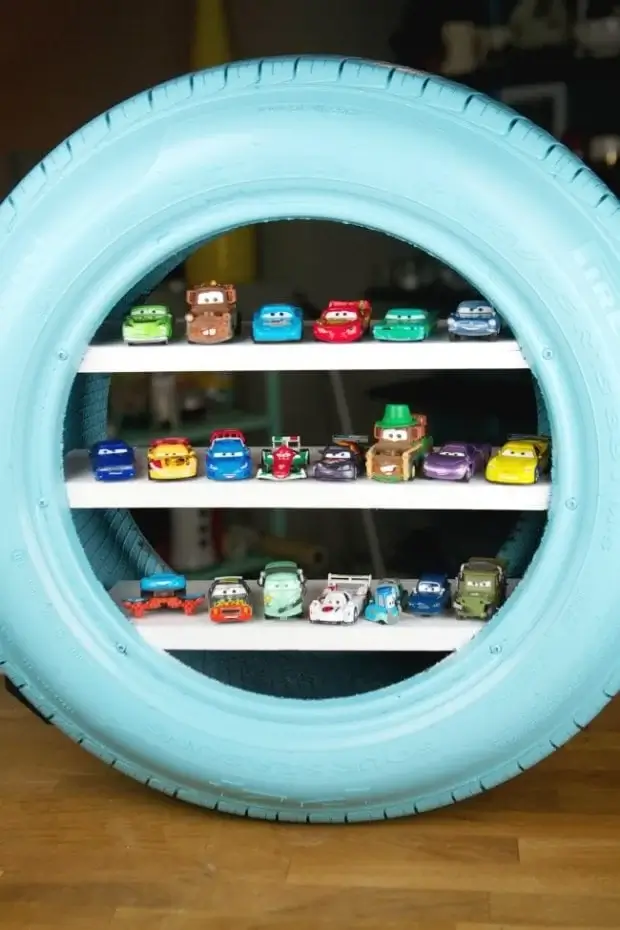 Creative Toy Storage Shelves Craft Using Tire