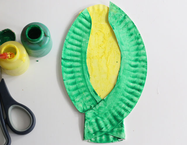 DIY Corn Paper Plate Craft Idea For Children