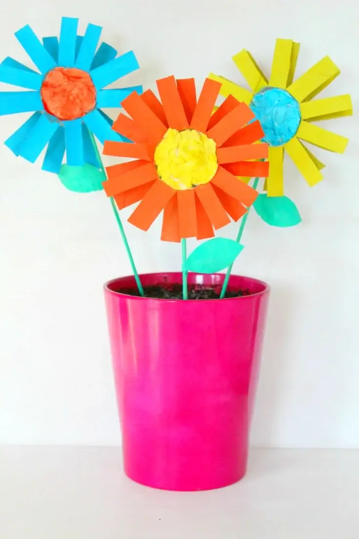DIY Flower Craft Using Toilet Paper Roll For Toddlers