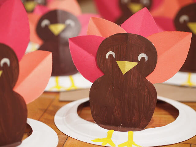 DIY Thanksgiving Paper Plate Hat Craft For Kids
