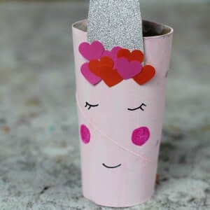 DIY Unicorn Pencil Holder Decoration Craft Ideas For Valentine's Day