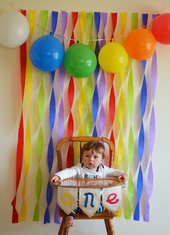 Easy Backdrop Balloon Decoration Craft With Crepe Paper
