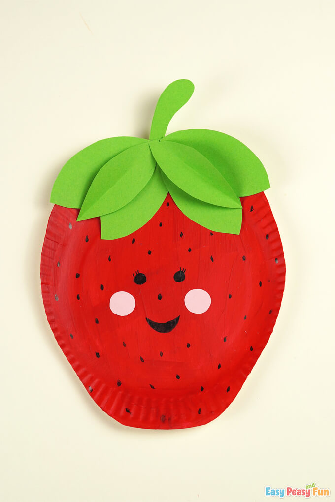 Easy Paper Plate Strawberry Craft For Preschoolers