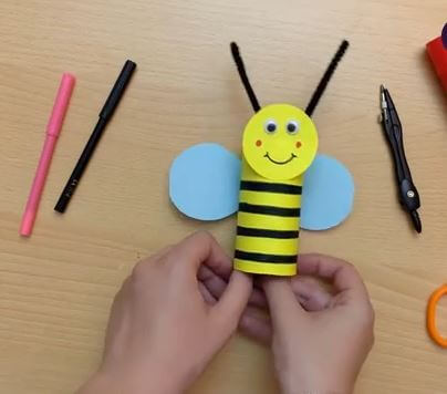 Easy Toilet Paper Roll Bee Craft Idea For Kids