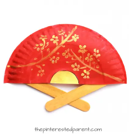 Hand Fan Decoration Paper Plate Craft For Chinese New Year