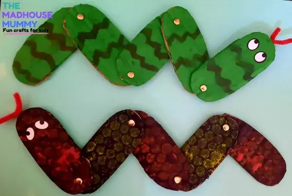 How To Make Slithering Snake Out Of Cardboard