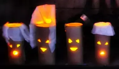 Jack-o-Lanterns Halloween Craft Idea