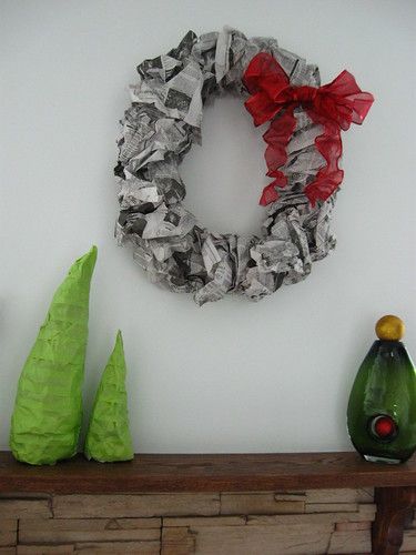 Newspaper Wreath Decoration Craft Idea For wall
