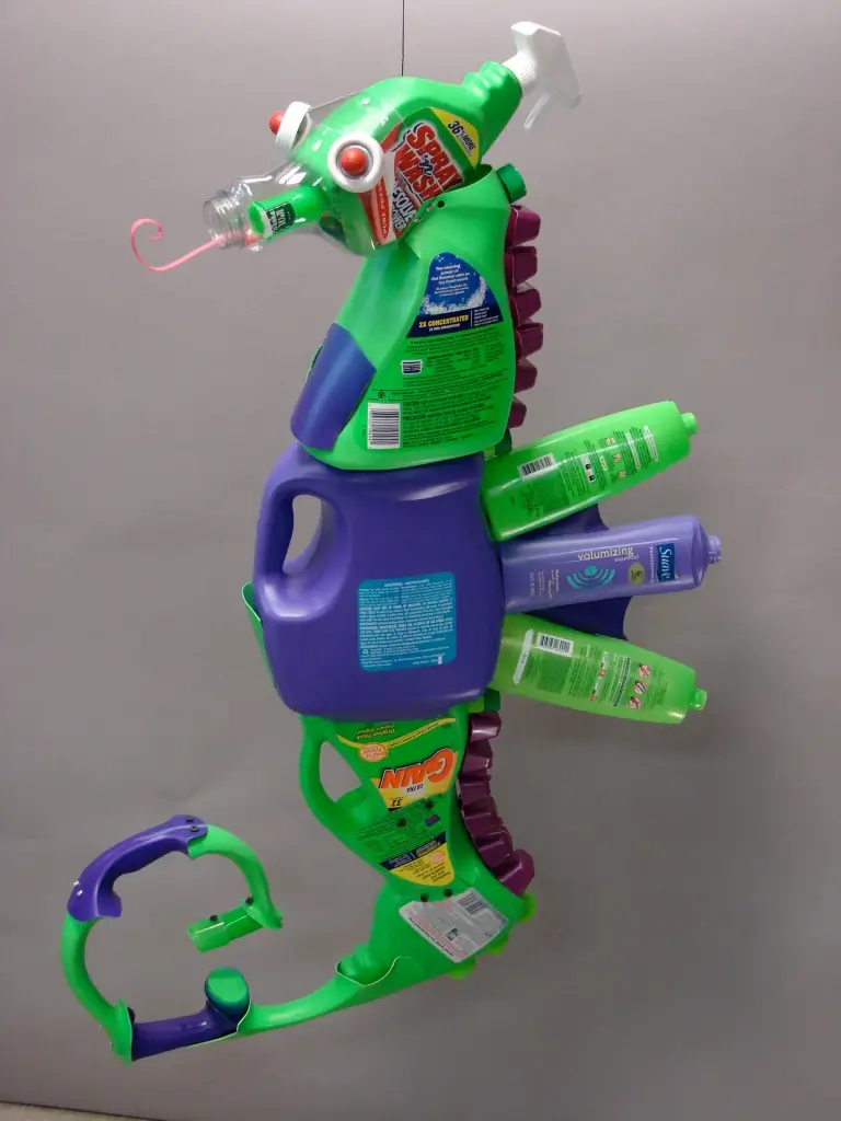Seahorse Artwork Craft Using Plastic Bottle
