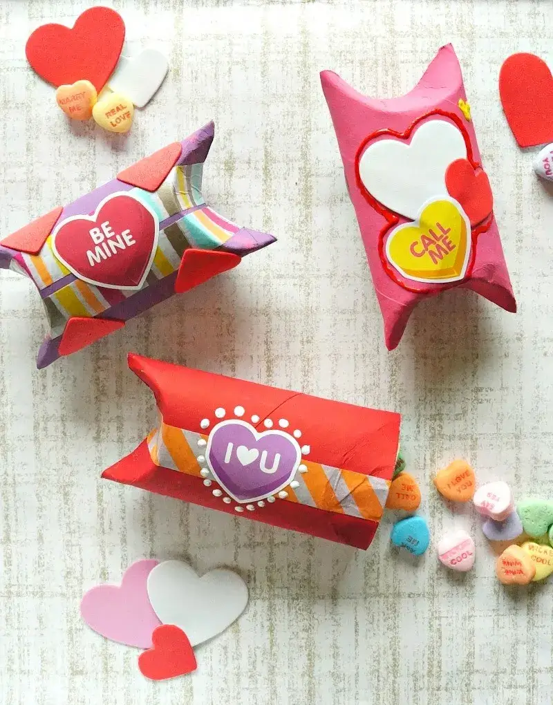 Toilet Paper Roll Gift Box Craft For Valentine's Day