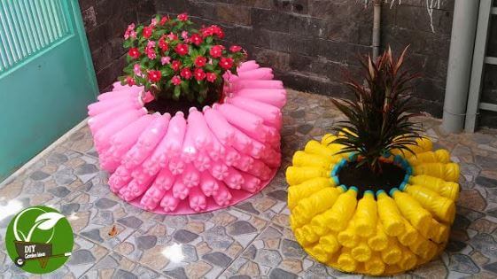 Amazing Flower Pot Craft Idea With Recycled Plastic Bottles