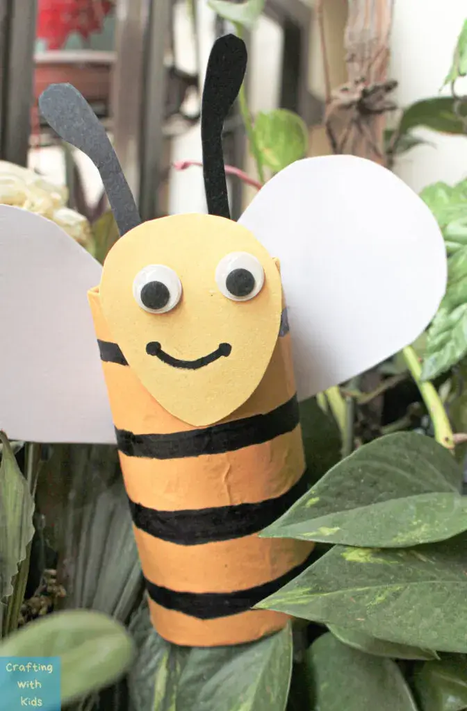Bumble Bee Craft Idea Using Cardboard Tube For Kids
