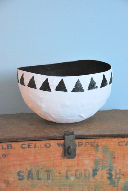 Black & White Bowl Craft Ideas For Kids