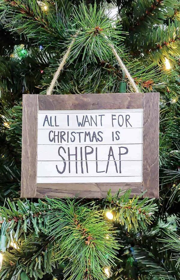 DIY Christmas Decoration Popsicle Stick Craft Ideas in Shiplap For Adults