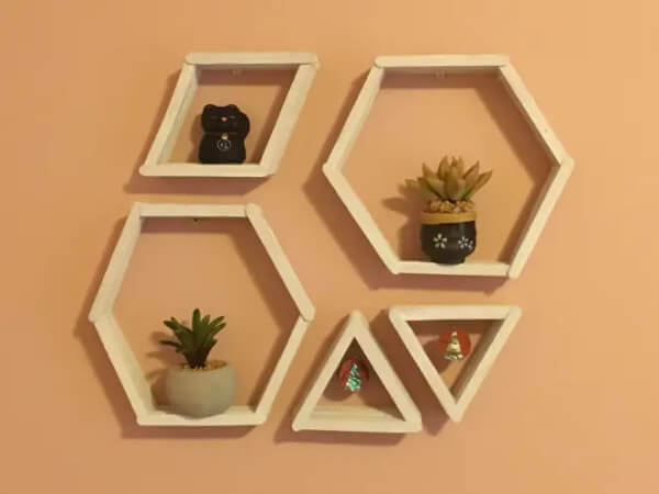 Easy Home Wall Hanging Using Popsicle Sticks