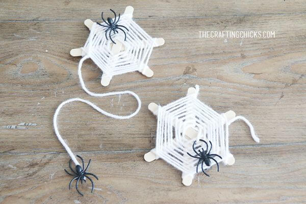 Made With Popsicle Sticks And Yarn - Spiderweb