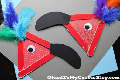 Parrot Head Craft Using Popsicles & Feathers