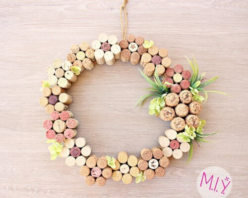 Beautiful Cork Easter Wreath Craft : Cork Crafts for Easter