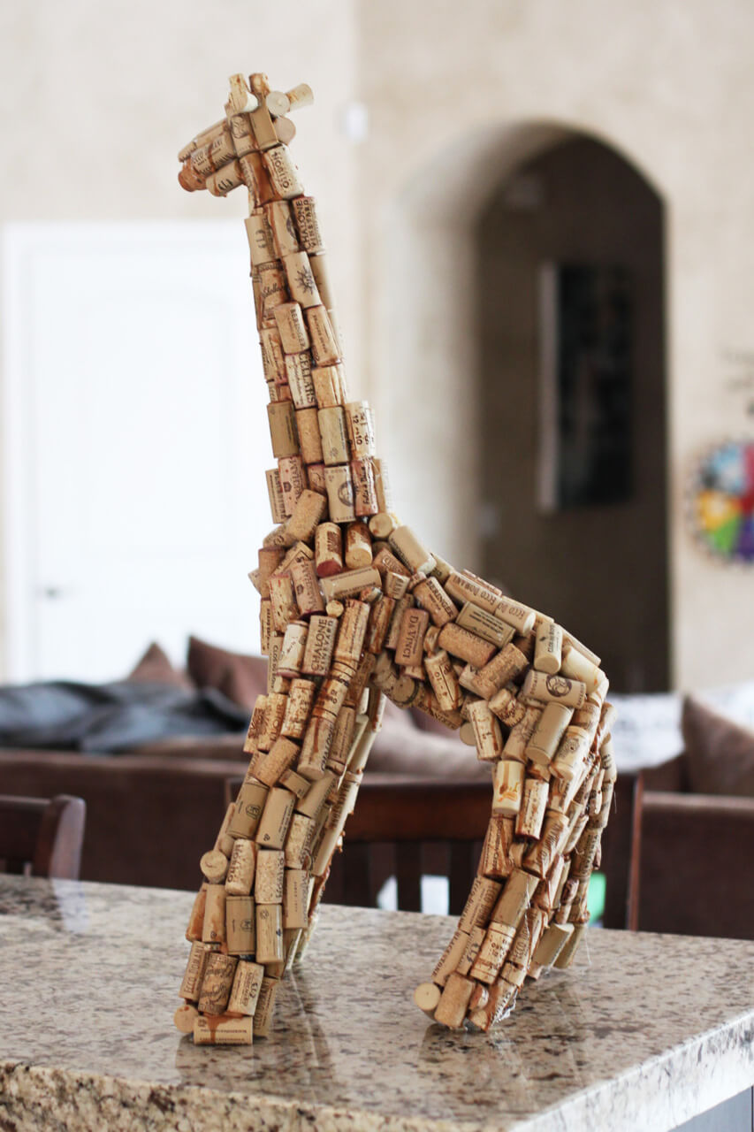 Beautiful DIY Home Decor Giraffe Gift : Cork Crafts For Gifts