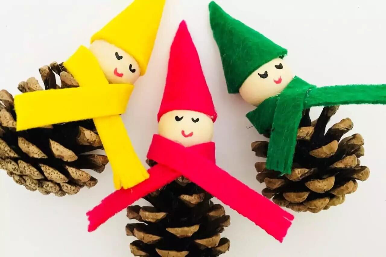 Cute Christmas Elves Craft Using Pinecone