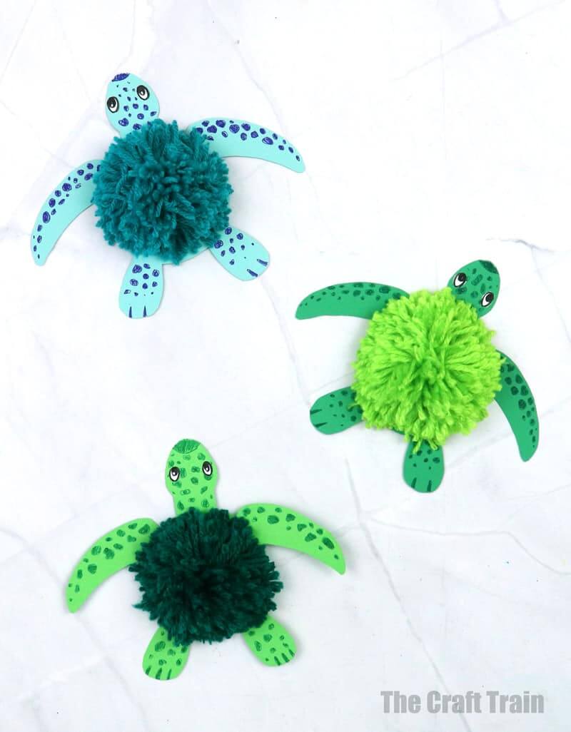 Cute Little Yarn And Paper Turtle Craft For Toddlers
