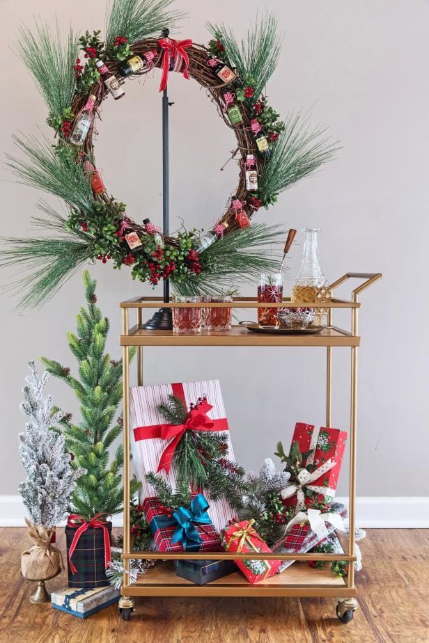 DIY Christmas Advent Calendar Wreath Decoration Craft At Home ; Christmas Decoration Ideas