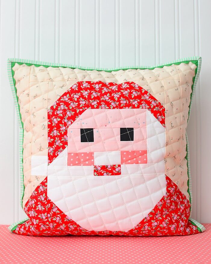Easy & Simple Santa-Themed Quilt Pattern For Pillow