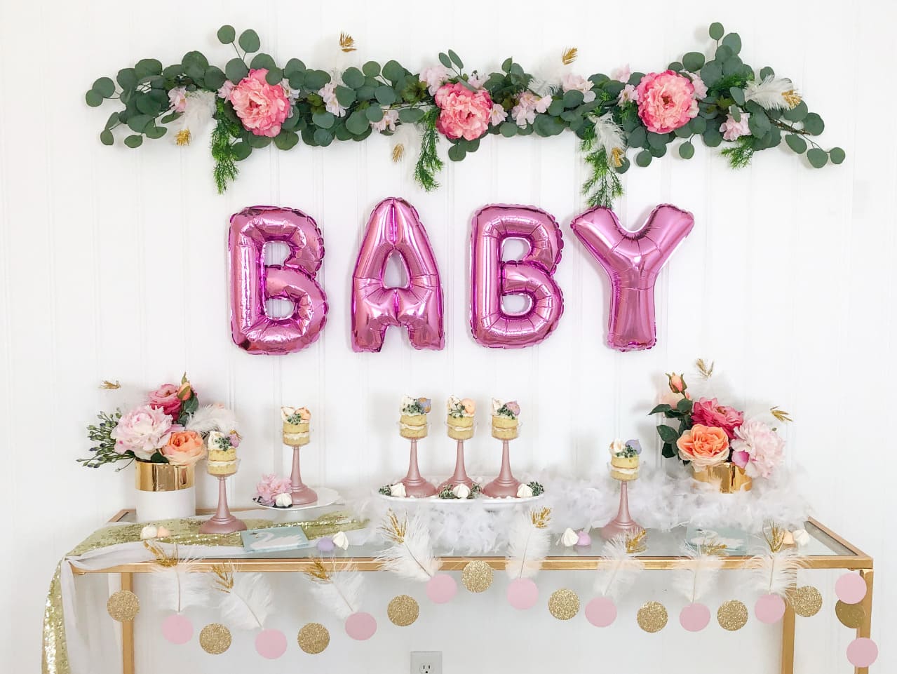 Easy-To-Make Gold-Dipped Feathered Garland Idea For Baby Shower Decoration
